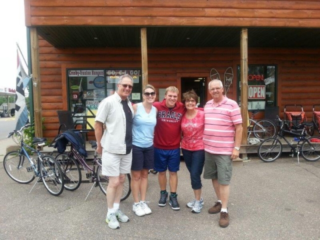 Biking group - Lance and family, Brenda and Lee